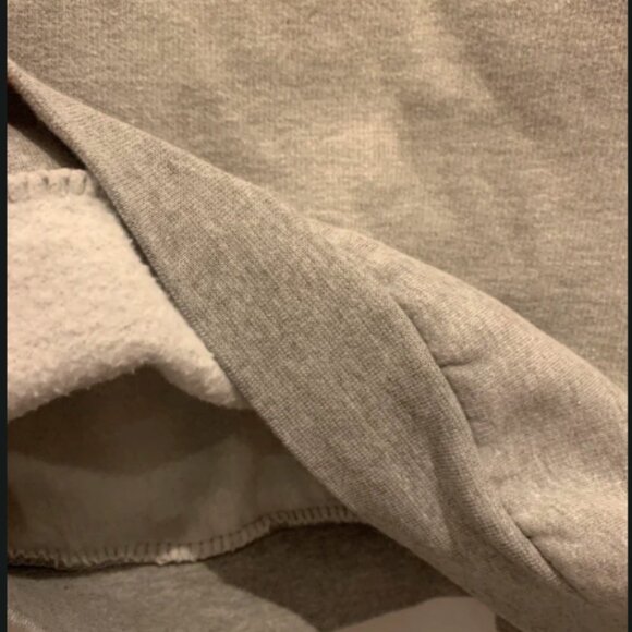 Sweat avec motif en relief -Embossed Sweatshirt Unisex Oversized Style & Comfort - Picture 5 of 5